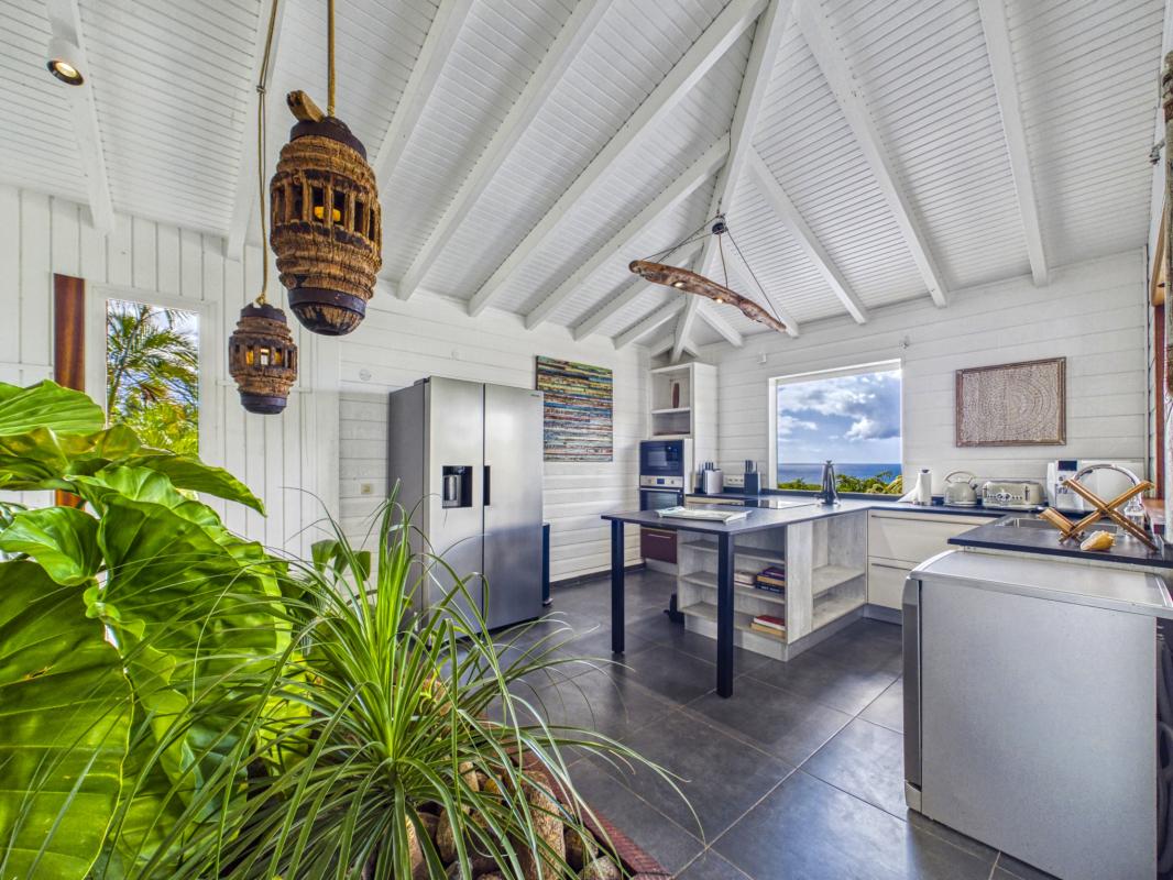 8.Guadeloupe Deshais- location villa 4 chambres 8 personnes avec piscine vue Mer